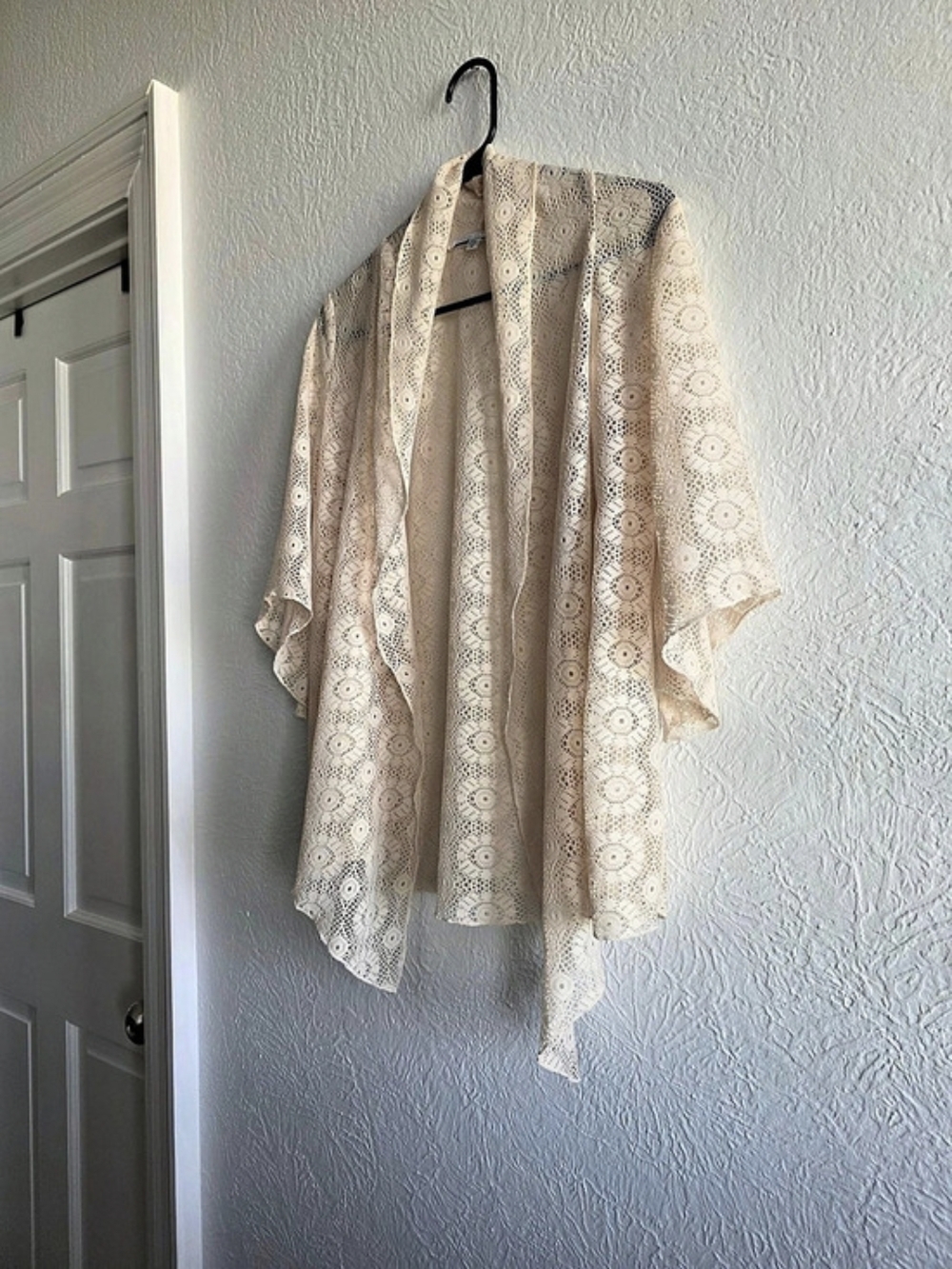 Western Boho Annalee + Hope Lace Crochet Kimono in Cream Medium